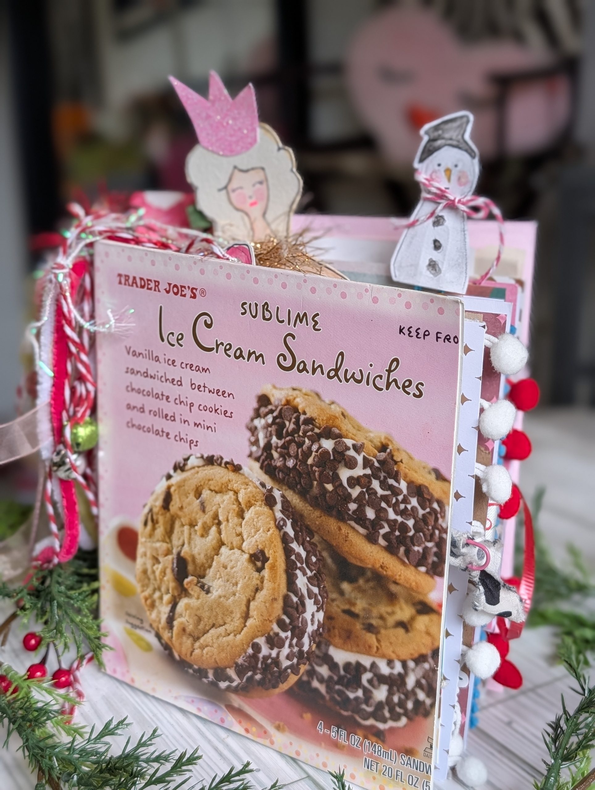 How to Make a December Daily Journal with Me